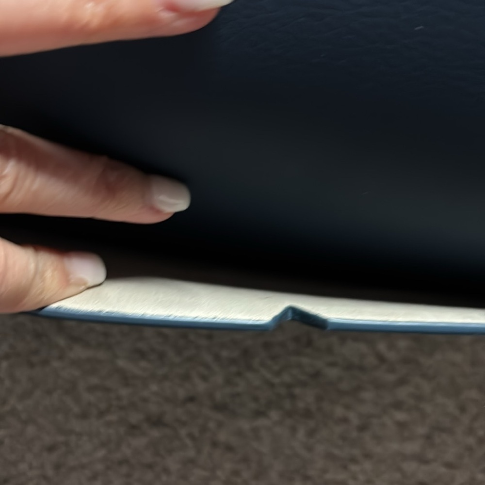 Von Holzhausen Elegant Blue Leather Portfolio/ Ipad Case Bag — image 7 of 8